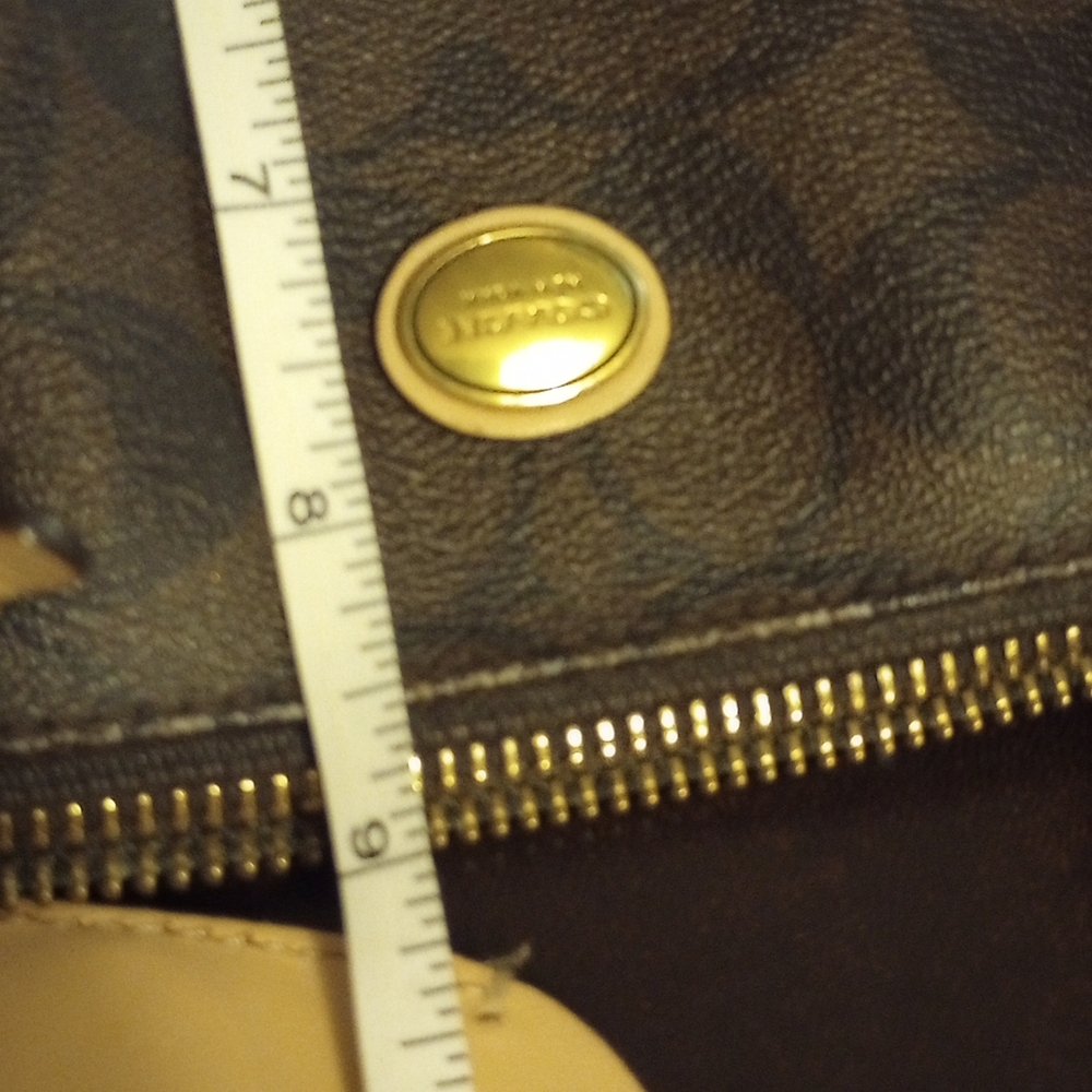 Coach Brown Signature Handbag. Duplicate Listing. - Picture 14 of 16